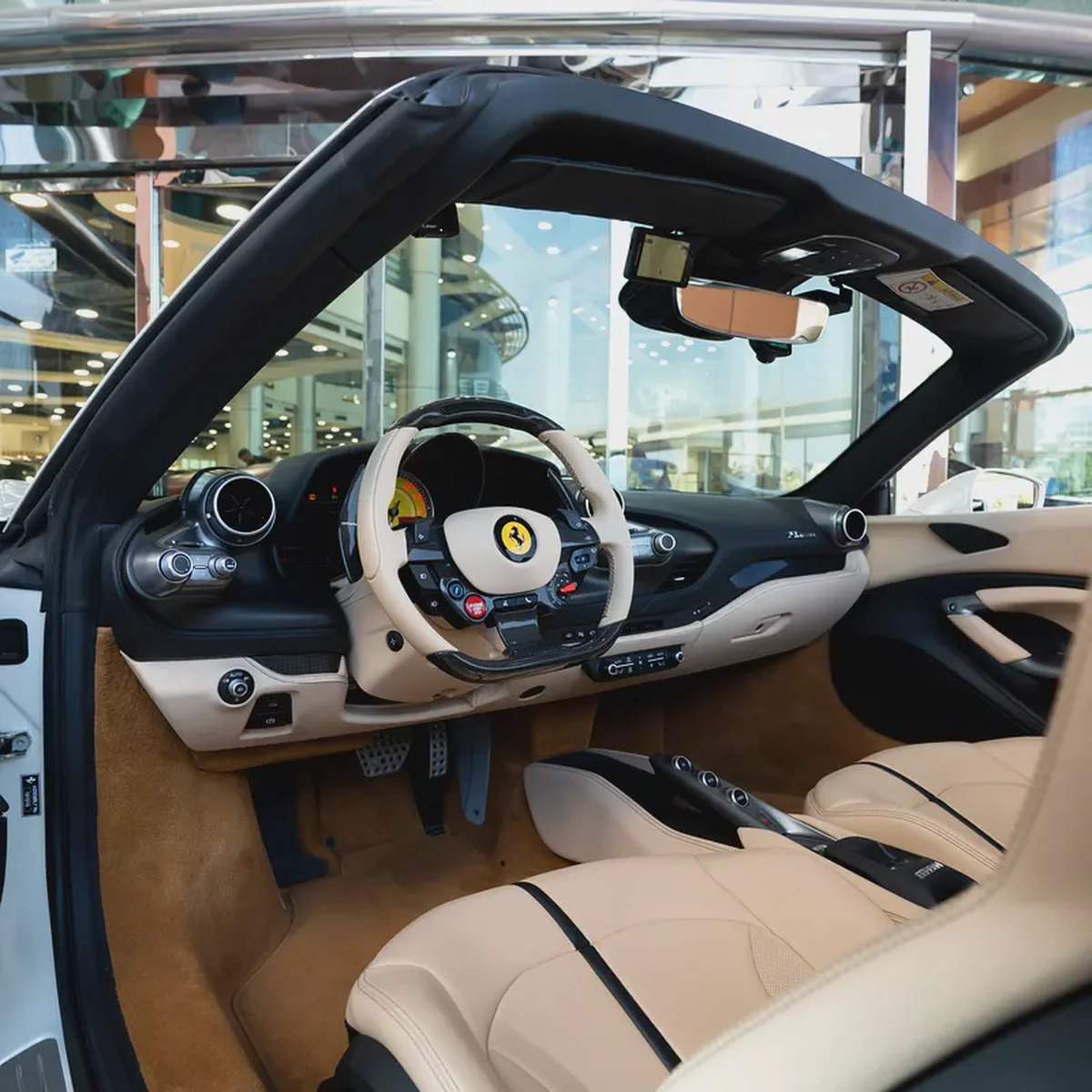 VERY LOW MILEAGE | 2021 F8 SPIDER | 20 INCH ALLOYS-8-8