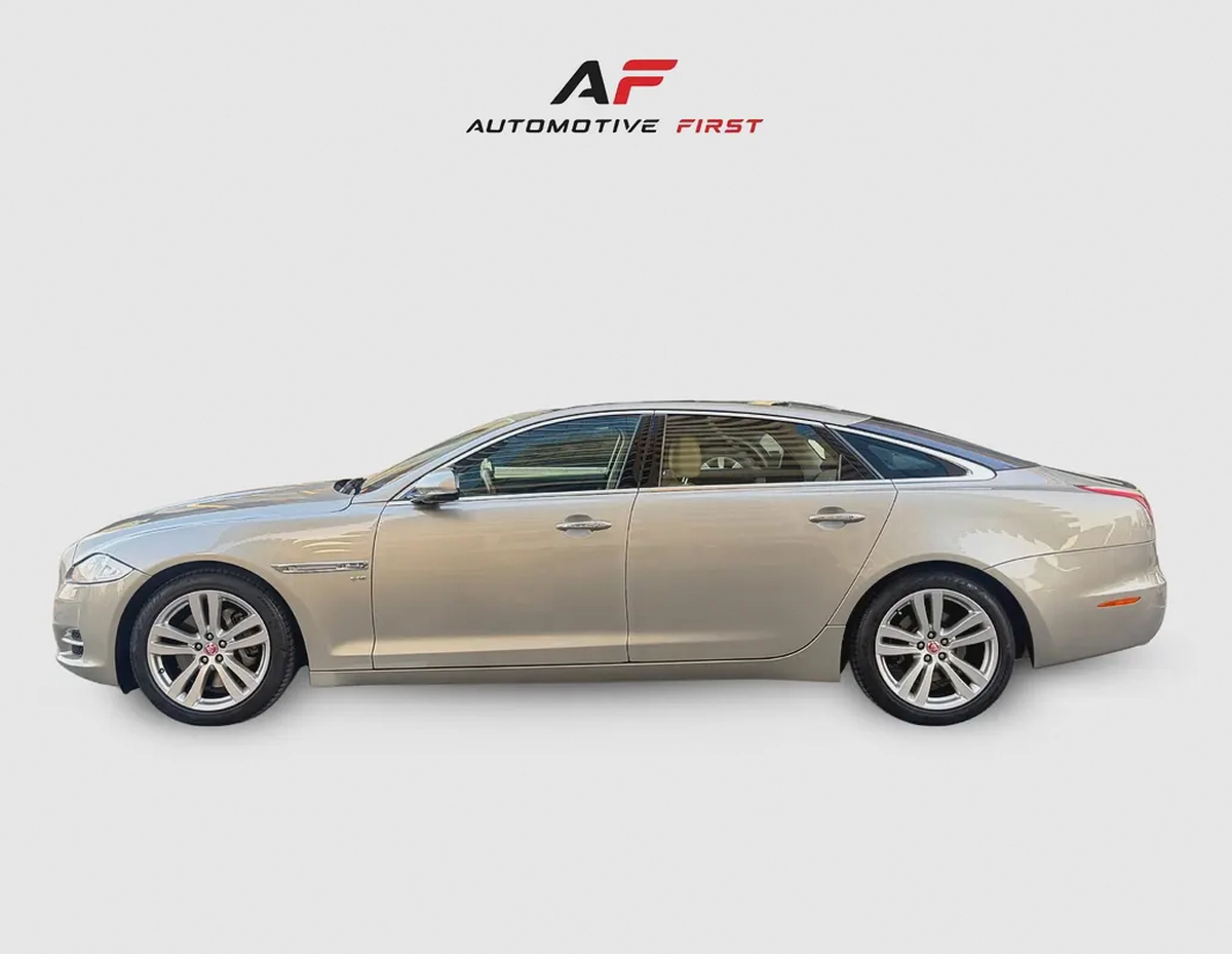 2014 Jaguar XJ Luxury (LWB) | GCC Specs