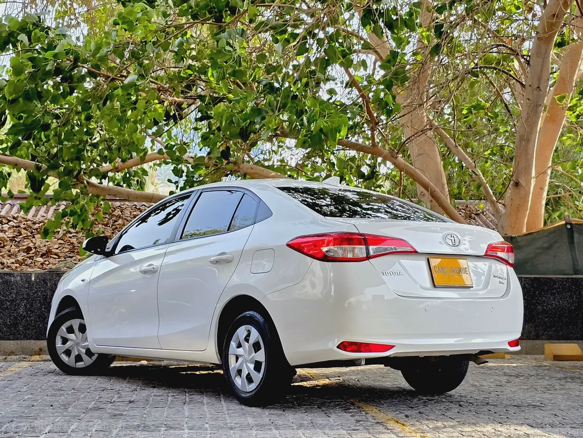 Under Warranty | GCC | FSH BY AL Futtaim | EMI 498 AED Per Month-12-12