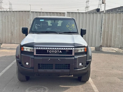 2025 PRADO RIGHT HAND DRIVE AR-TX 2.8L DIESEL 0KM-1