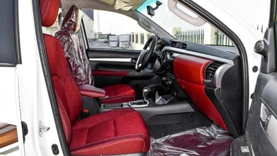 Toyota Hilux TOYOTA HILUX DC 2.7L 4X4 PETROL W/REAR CAMERA A/T MY24 2.7L Petrol 2024-17