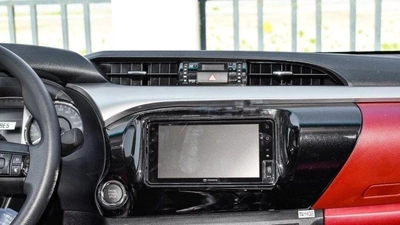 Toyota Hilux TOYOTA HILUX DC 2.7L 4X4 PETROL W/REAR CAMERA A/T MY24 2.7L Petrol 2024-7