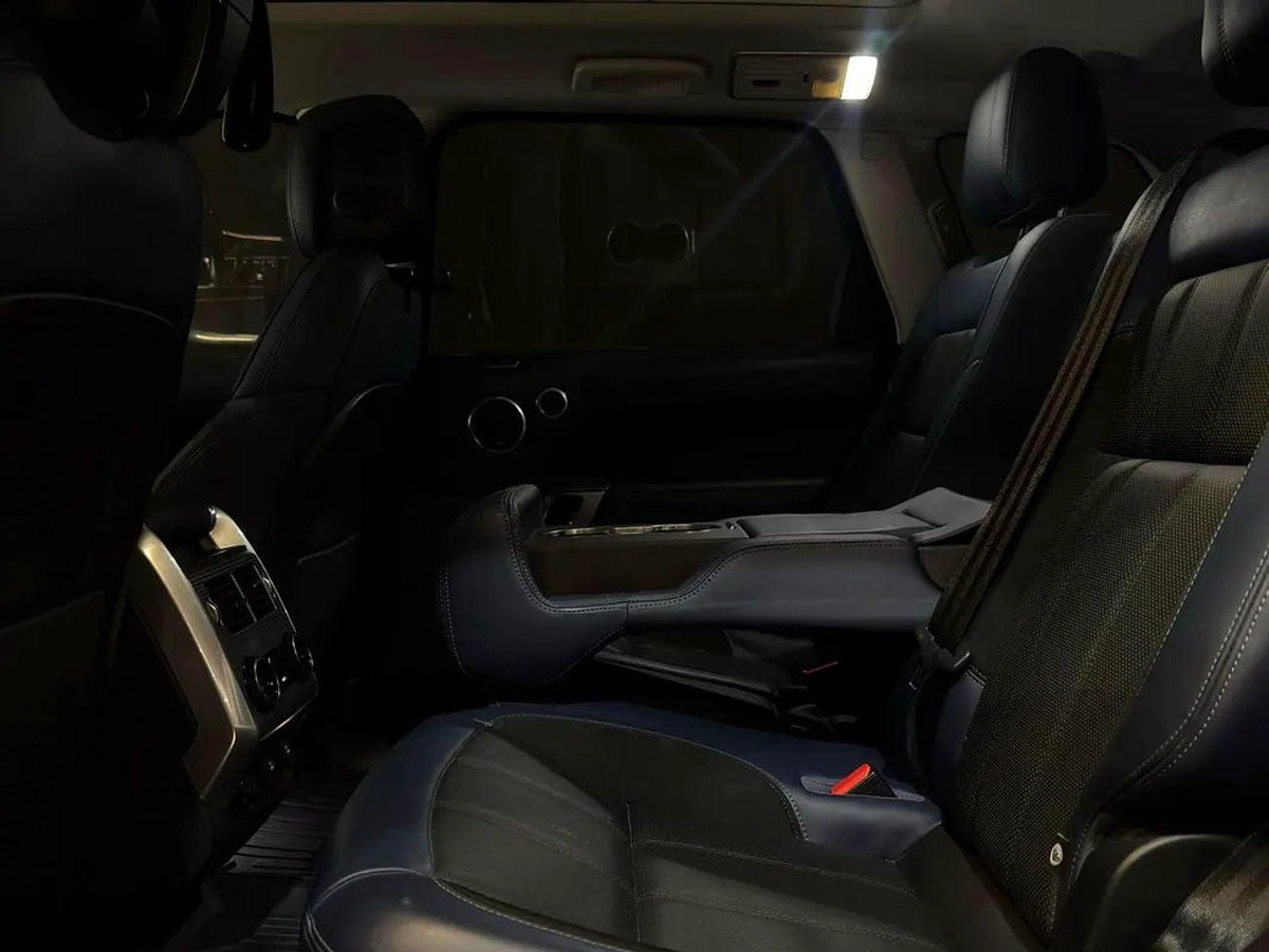 Land Rover Range Rover Sport HST e| AMERICAN SPEC | | WARRANTY AVAIALBLE-9-0
