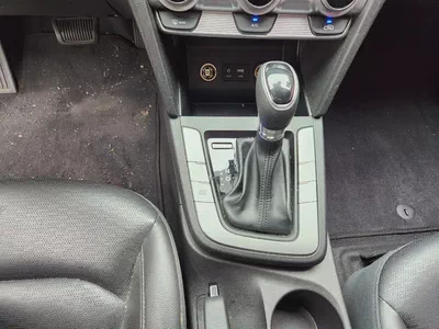 Hyundai Avante Smart 2019 - Korean Specs - Excellent Condition-14