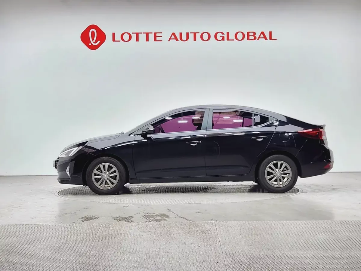 Hyundai Avante Smart 2019 - Korean Specs - Excellent Condition-6-6