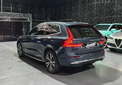 VOLVO XC60 B5 AWD | GCC | Original paint | Low Mileage | All Futtaim Warranty 2028-5