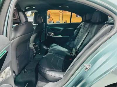 Mercedes-Benz E-Class E 300 PHEV HYBRID 2025 - European Specs-10