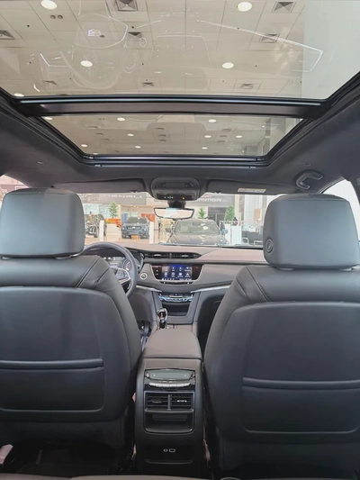 2025 Cadillac XT5 Sport - GCC Specs - Brand New!-9