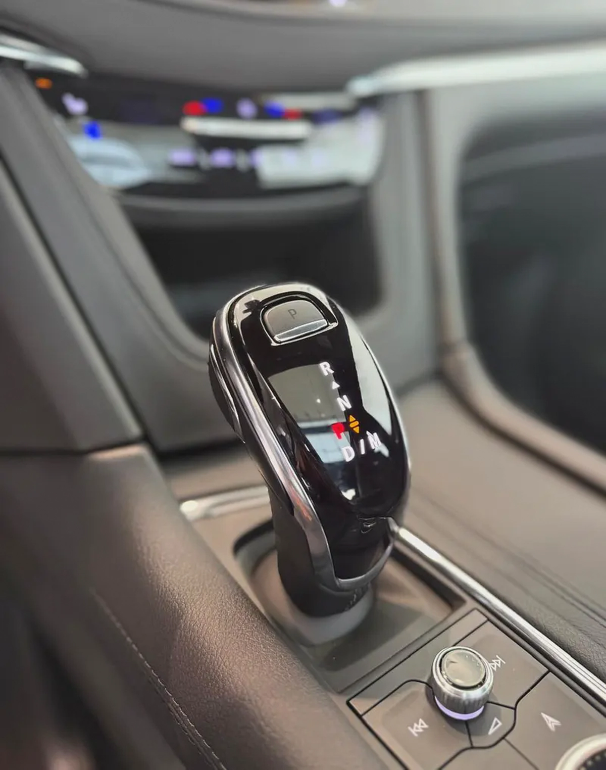 2025 Cadillac XT5 Sport - GCC Specs - Brand New!-14-14