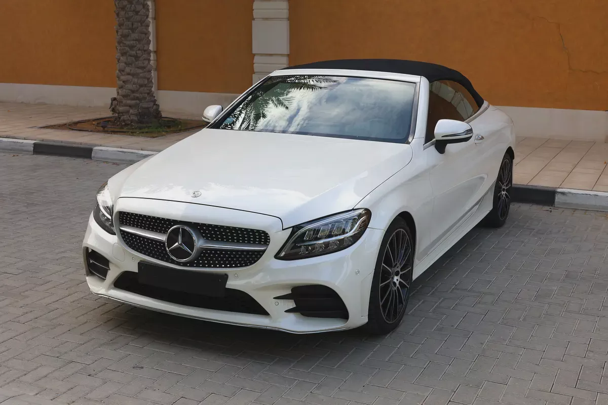 Mercedes-Benz C200 Coupe 2020, GCC Specs - Pristine Condition-2-2