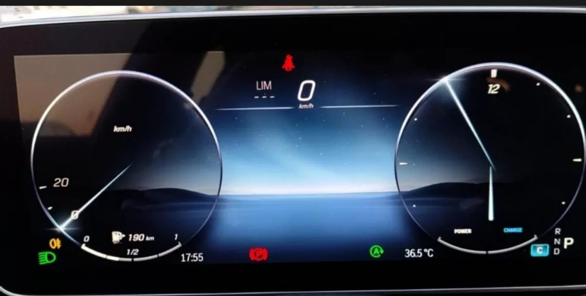 2023 Mercedes-Benz C 200 White – Premium Sport Sedan-7-7