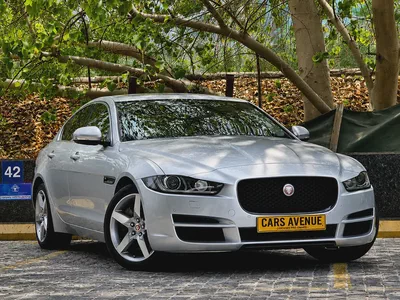 Jaguar XE R-Dynamic 2018 GCC Specs - Immaculate Condition-1