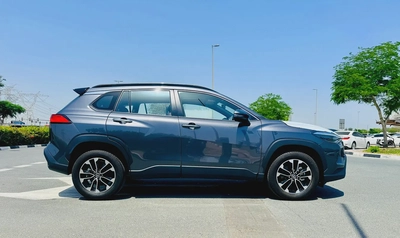 2025 Toyota Corolla Cross GLI - GCC Specs - Brand New!-7