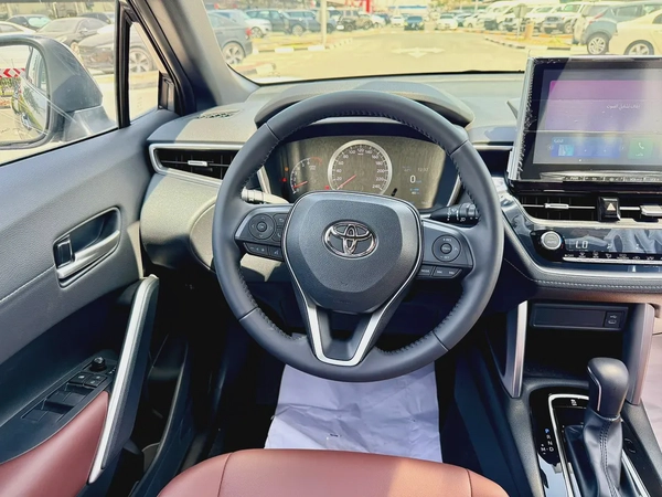 2025 Toyota Corolla Cross GLI - GCC Specs - Brand New!