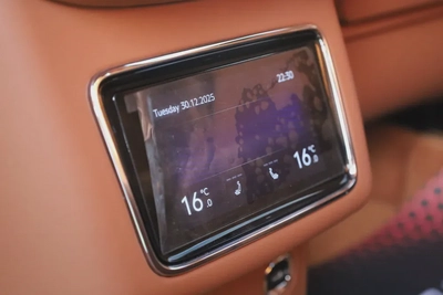 New Bentley Bentayga 4.0L V8 Design Series 2022-10