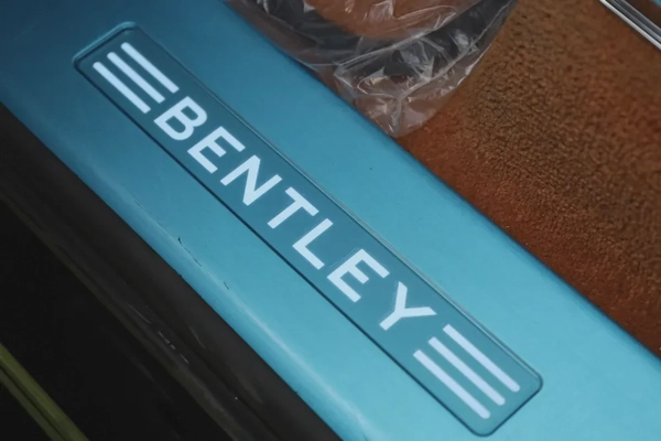 New Bentley Bentayga 4.0L V8 Design Series 2022