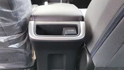 Toyota Fortuner EXR Toyota Fortuner / 2.4L V4 Diesel /  Climate Control / Only for Africa Special Price-18