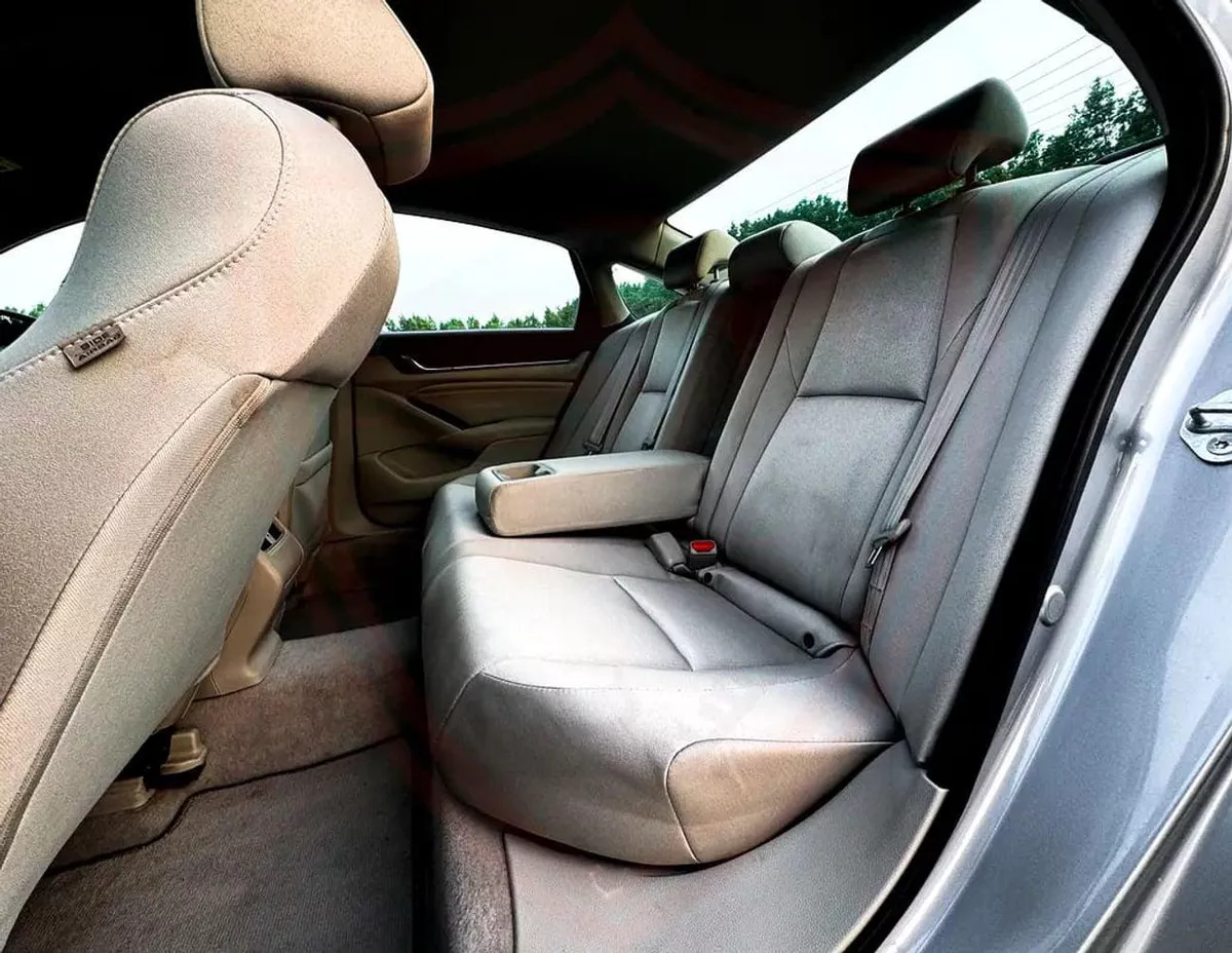Honda Accord LX 1.5 L | | GCC | Accident-Free | In Excellent Condition | 991 P.M-10-0