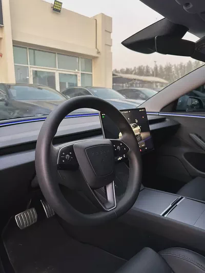 Tesla Model 3 Performance 2024 | GCC Specs | Like New-6