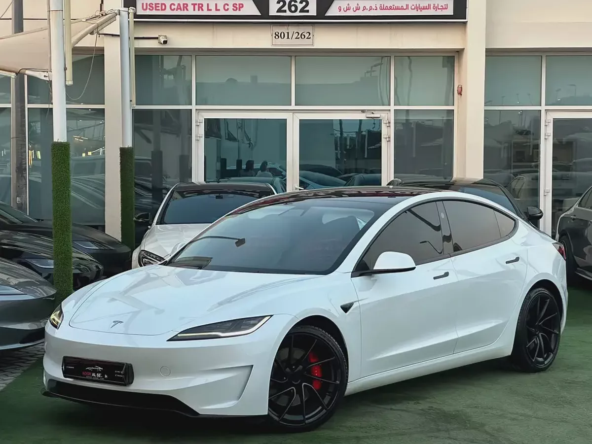 Tesla Model 3 Performance 2024 | GCC Specs | Like New