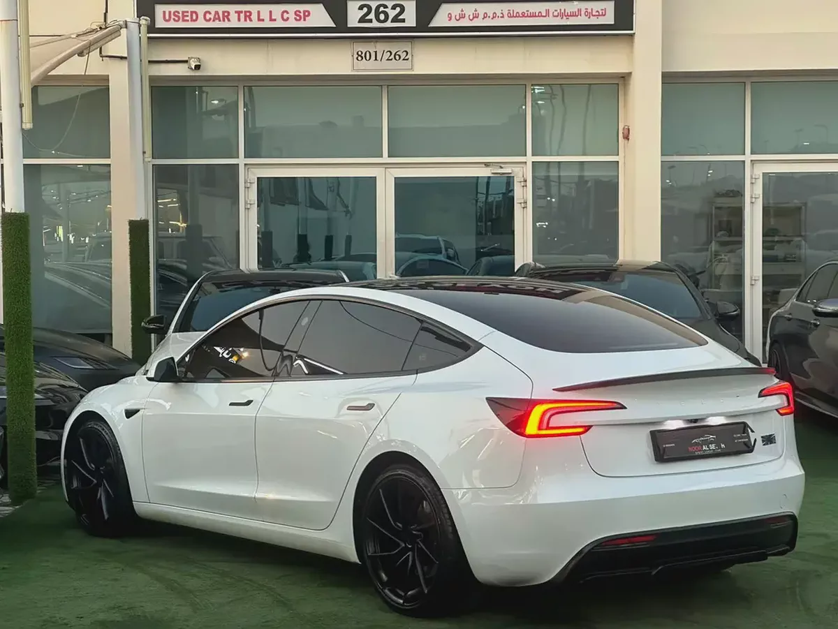 Tesla Model 3 Performance 2024 | GCC Specs | Like New-2-2