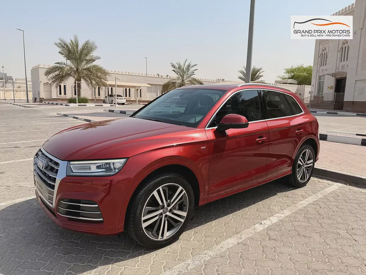 Audi Q5 2018 45 TFSI quattro S line GCC Specs With Full Service History In Excellent Condition