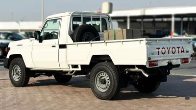 Toyota Land Cruiser 70 LC 78 HARDTOP 4.0L MT S/C  4.2   DIESEL-6