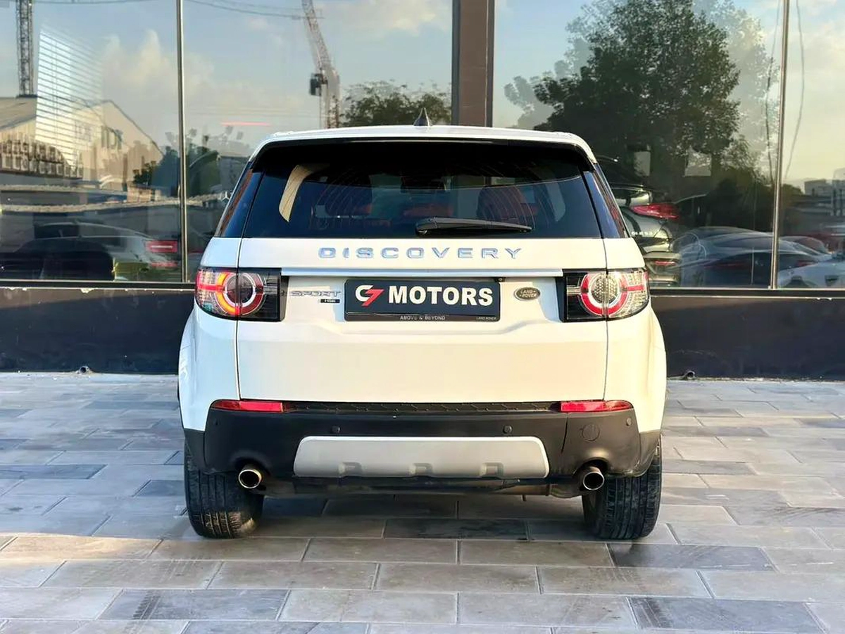 Land Rover Discovery 2018 | Excellent Condition | Reliable SUV | monthly 3,300 AED-2-2