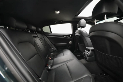 GT Line V4 2.5L | Under warranty till 2026 | Free Insurance | 0 Downpayment-5