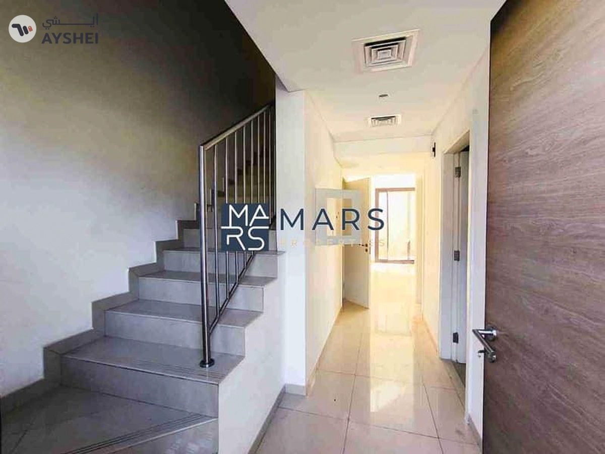 Spacious 3-Bedroom Townhouse for Sale in Nasma Residences, Sharjah💰 Selling Price: AED 1,600,000