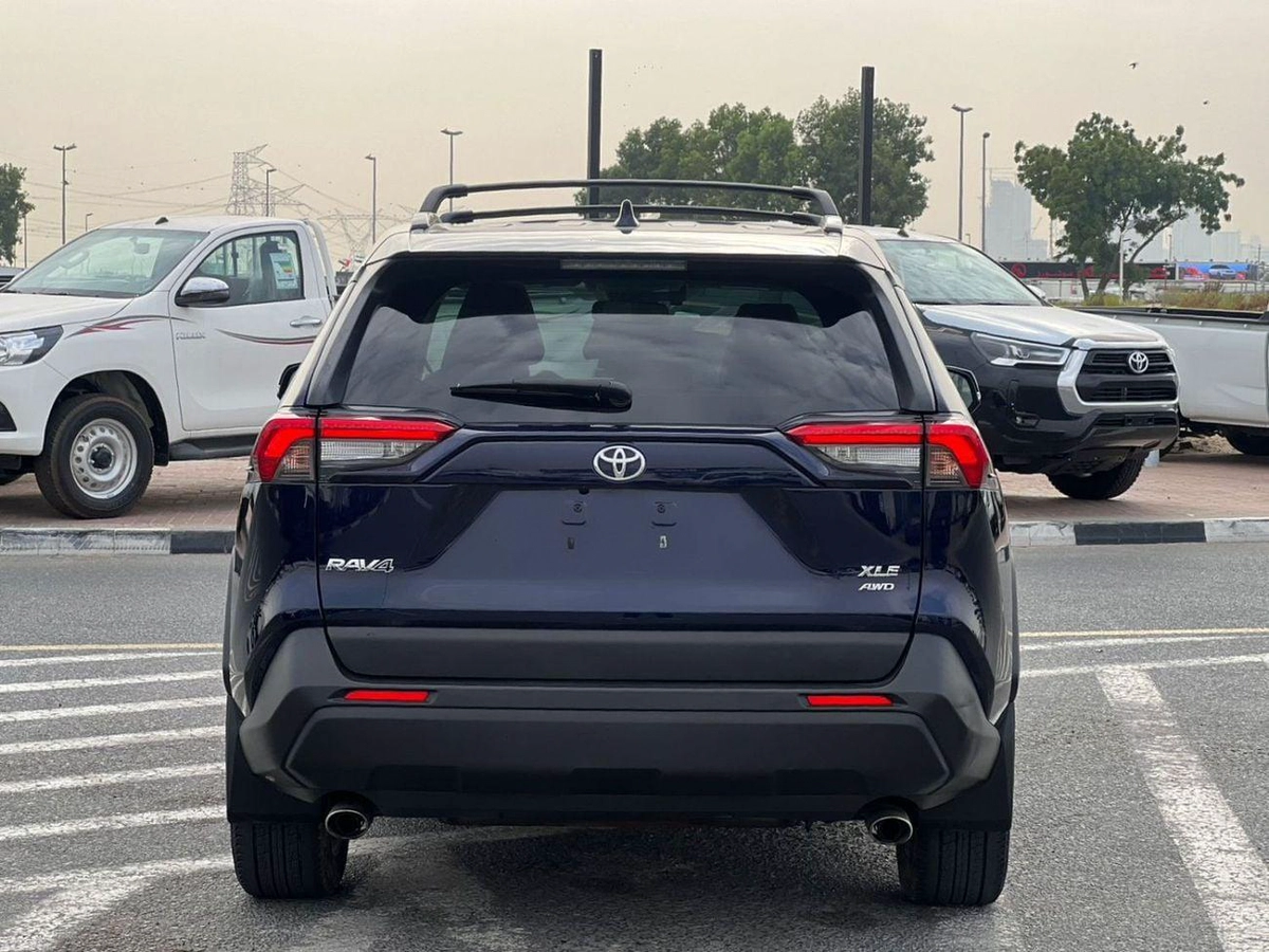 Toyota RAV4 2019 Toyota Rav4 XLE Full Option 2.5L V4 - Rear Camera - Leather Seat - Sunroof - AWD 4x4-5-0