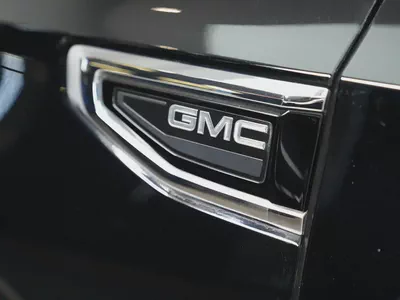 GCC Specs | GMC Yukon XL SLE-16