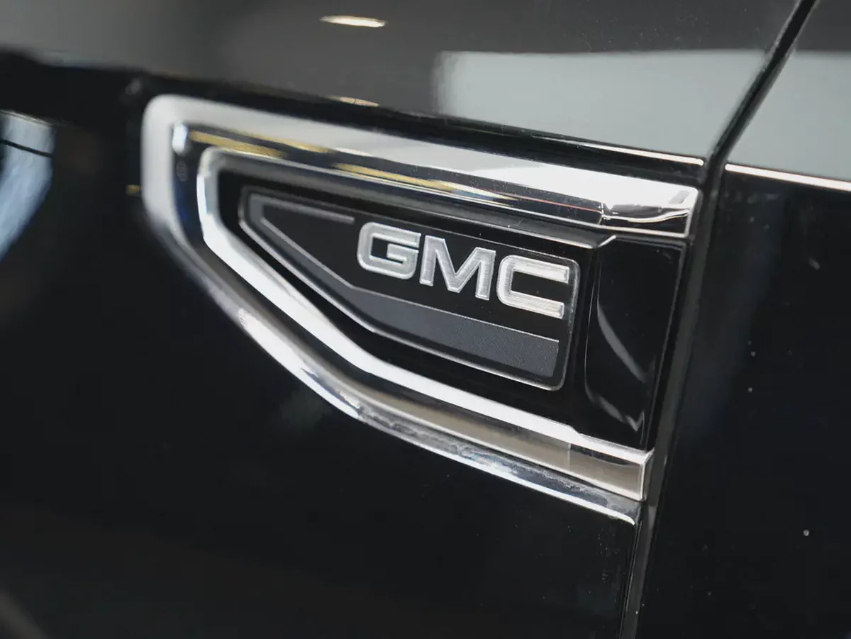 GCC Specs | GMC Yukon XL SLE-16-16