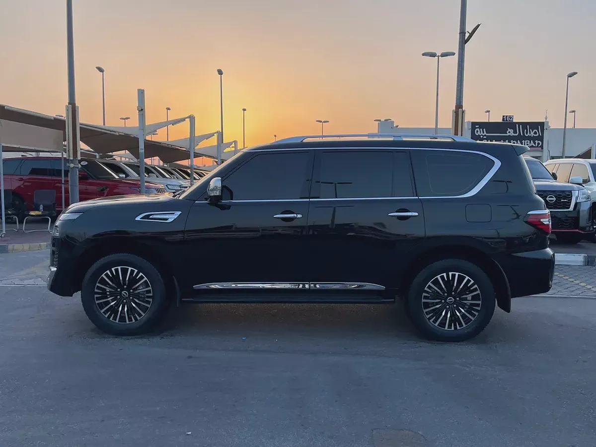 نيسان بترول Nissan Patrol SE Platinum 2023 GCC Specs-2-2