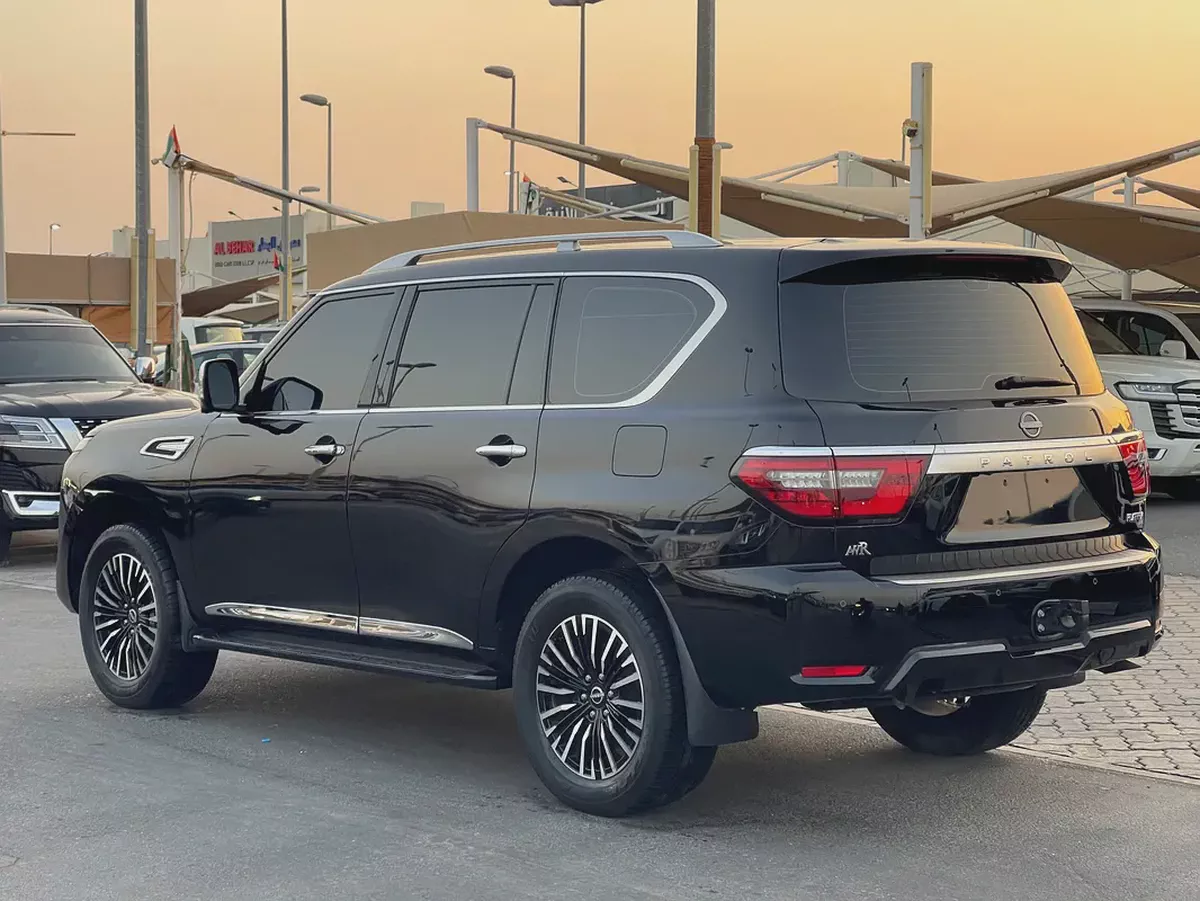 نيسان بترول Nissan Patrol SE Platinum 2023 GCC Specs-3-3