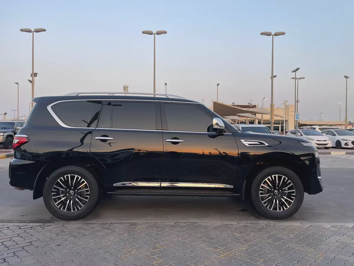 نيسان بترول Nissan Patrol SE Platinum 2023 GCC Specs-6-6