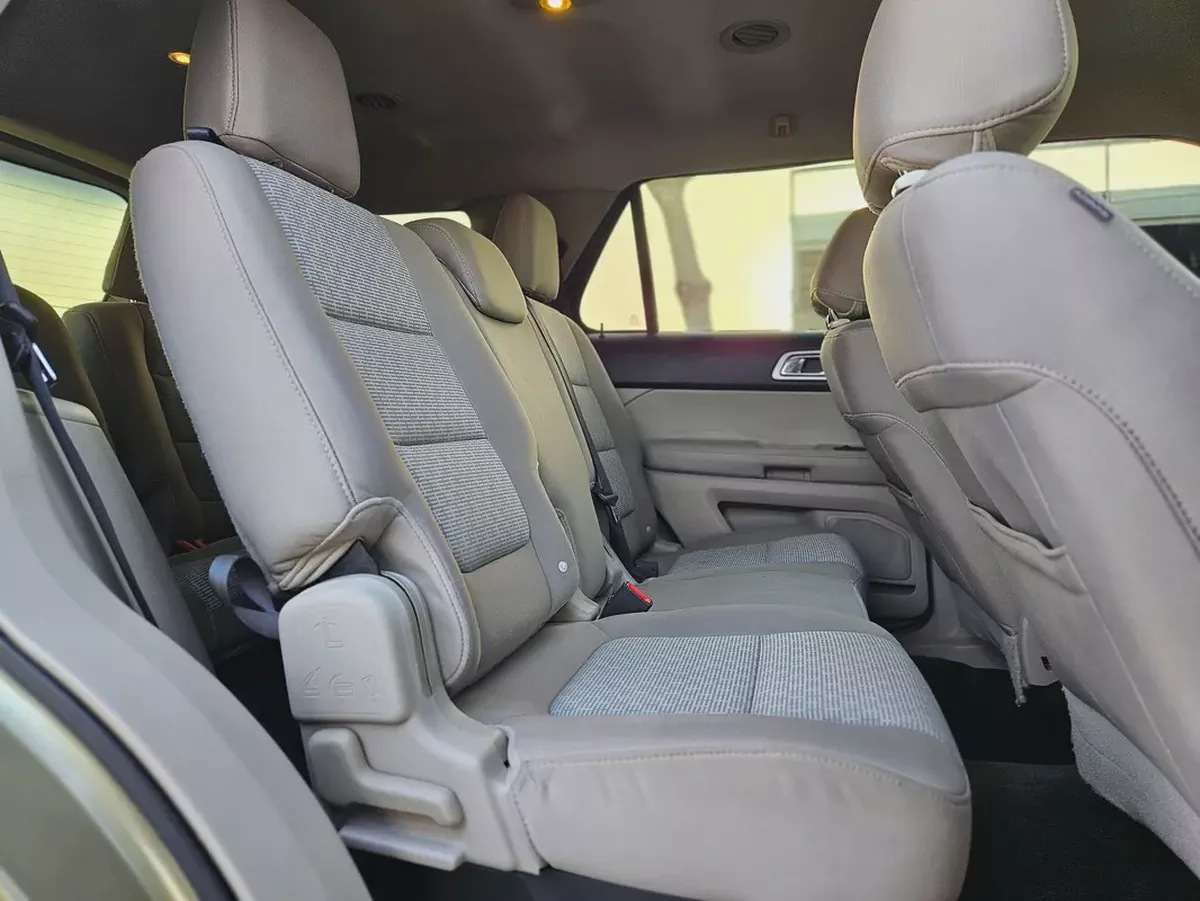 Well Maintained 2013 Ford Explorer | GCC Specs Premium Condition Perfect Family SUV-9-9