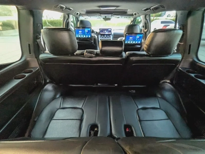 Toyota Land Cruiser GXR 2017 Facelifted 2025 With Interior and Exterior | GCC Specs | V6 Engine |-12