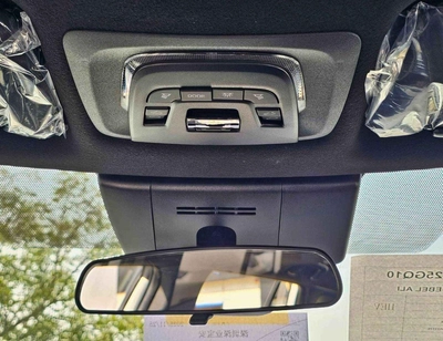 Toyota Frontlander HYBRID LUXURY WITH ELECTRIC BACK DOOR /SUNROOF/DRIVER POWER SEATS (CODE#FLPA)-11