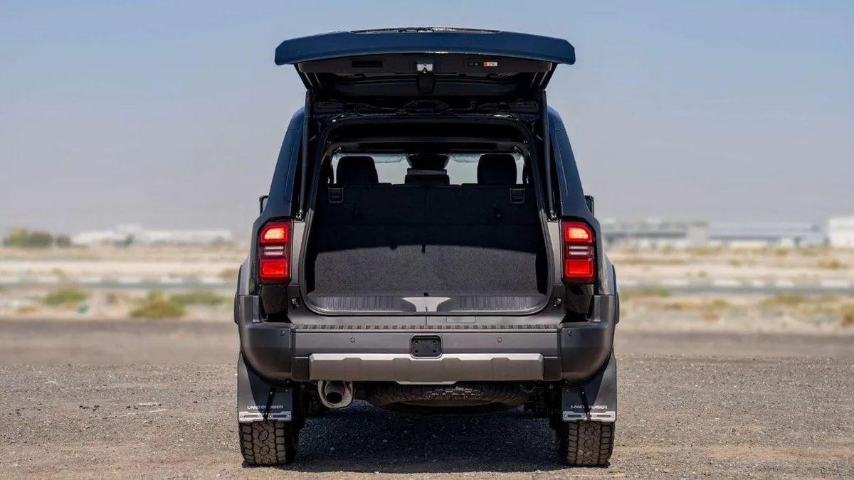Toyota Prado ADVENTURE PRADO 2025\ADVENTURE DIESEL\(LHD) TOYOTA PRADO 250 WX ADVENTURE 2.8D AT MY2025 – BLACK LPRADO2.8_1-17-0