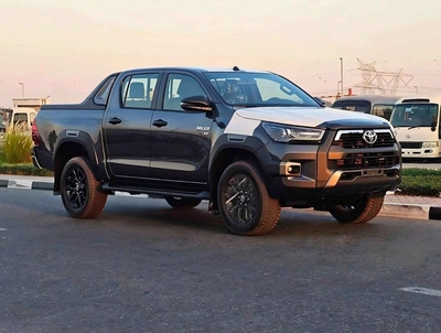 Toyota Hilux ADVENTURE  | PUSH START | 360 CAMERA | 18 AWHEELS WITH ROLL BAR | AUTO A.C (CODE #-8