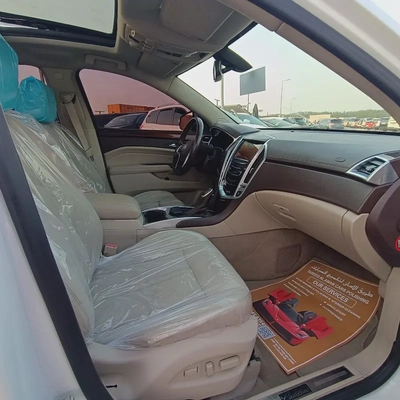2015 Cadillac SRX Premium | GCC Specs | Well Maintained-7