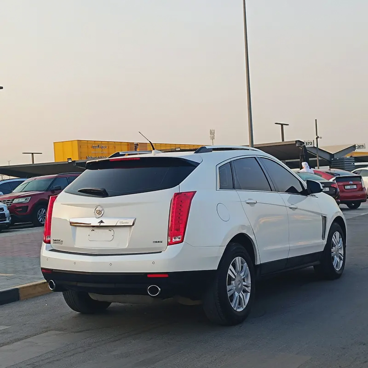 2015 Cadillac SRX Premium | GCC Specs | Well Maintained-4-4