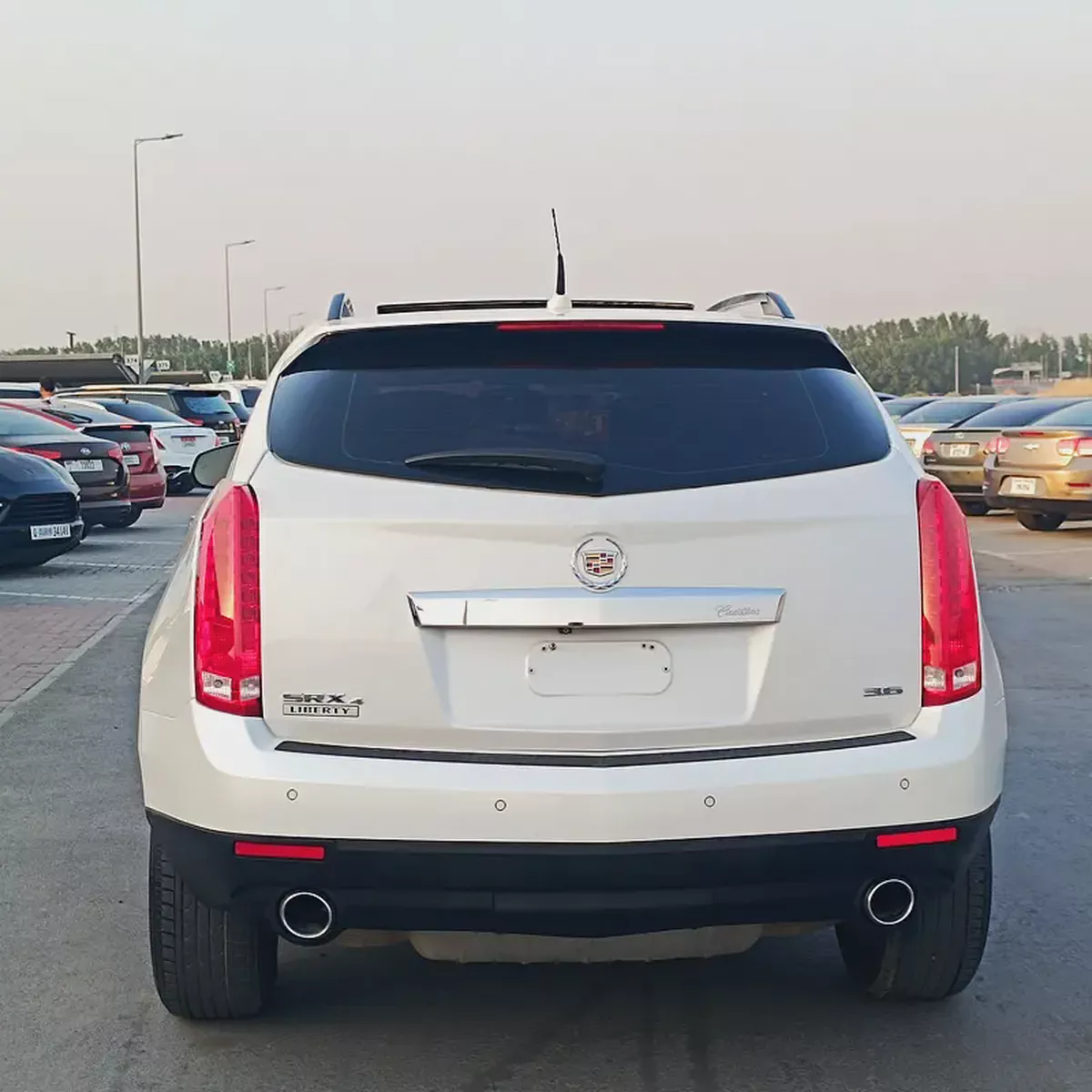 2015 Cadillac SRX Premium | GCC Specs | Well Maintained-5-5