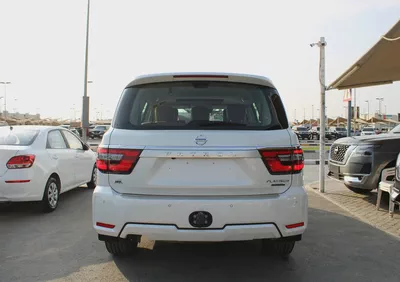 Nissan Patrol 2021 LE Platinum | GCC Orginal paint-4