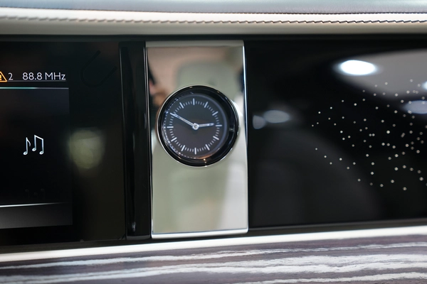 Rolls-Royce Ghost EWB 2024