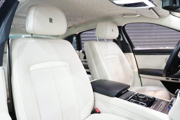 Rolls-Royce Ghost EWB 2024