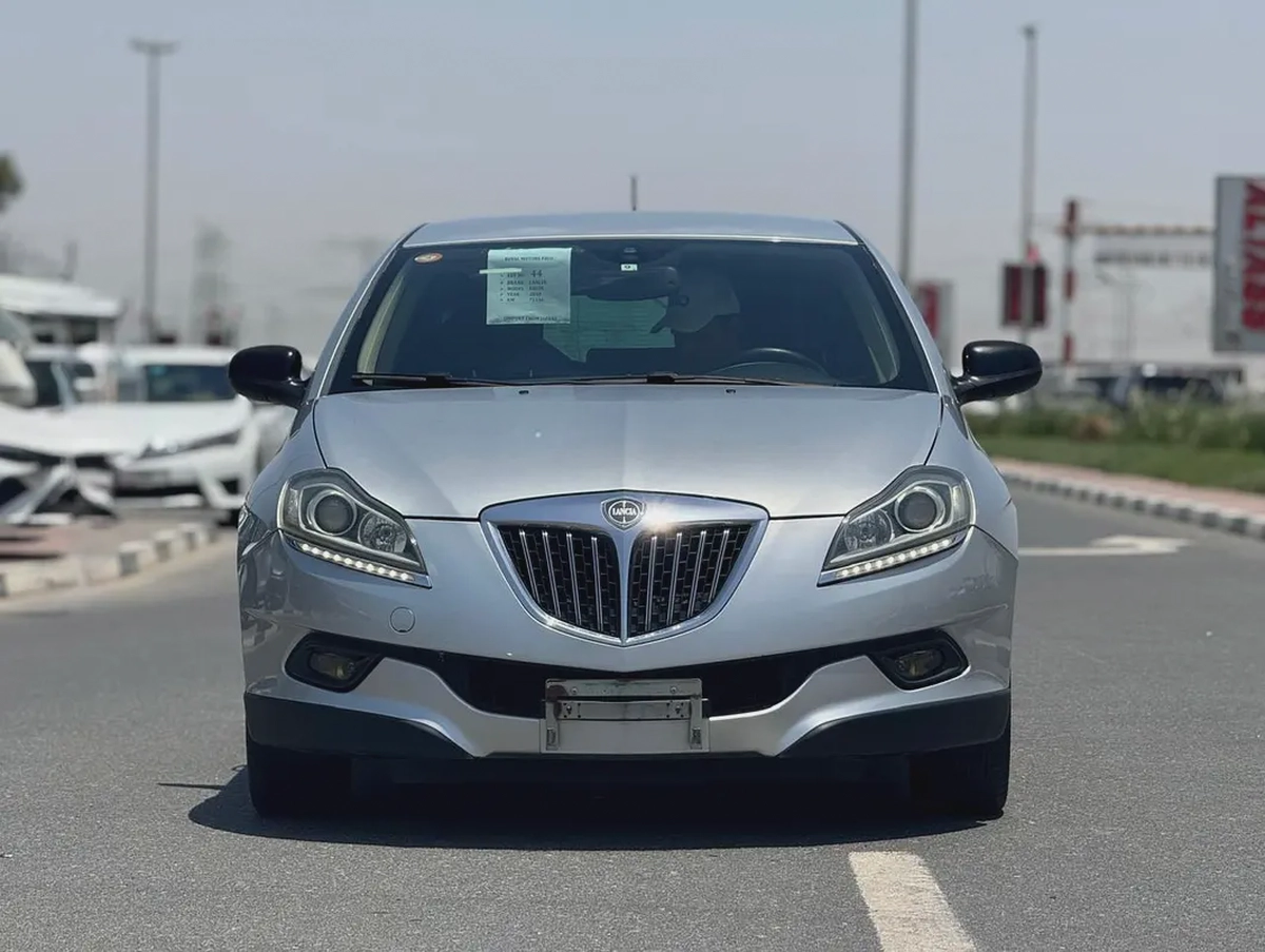 LANCIA DELTA | 2010 | 1.6 Liter | SILVER | CLEAN CAR FRESH JAPAN IMPORT-2-2