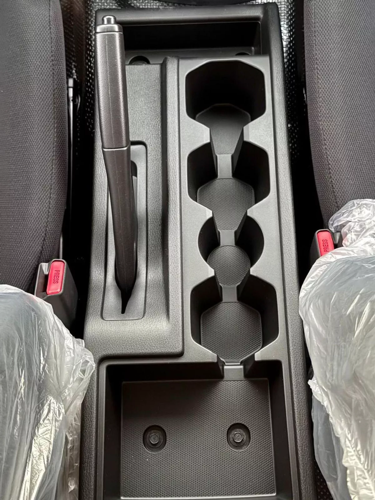 Mitsubishi L200 GL L200 PETROL 2.4L  4×4   2026 available all colour-23-0