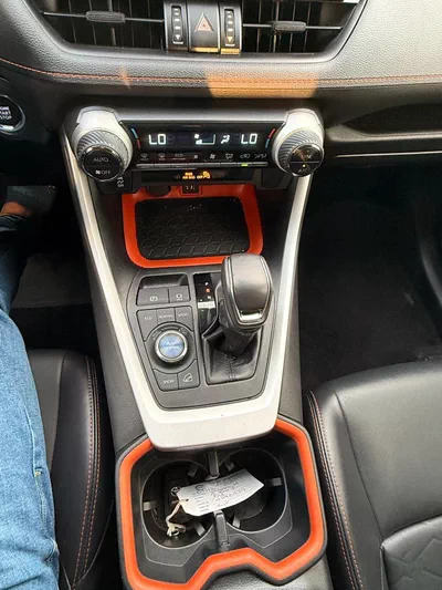 Toyota RAV4 ADVENTURE 2.5L Adventure 2023-8